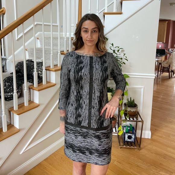 Maggy London Black Faux Leather Elbow Pads MIDI Dress - Picture 5 of 11